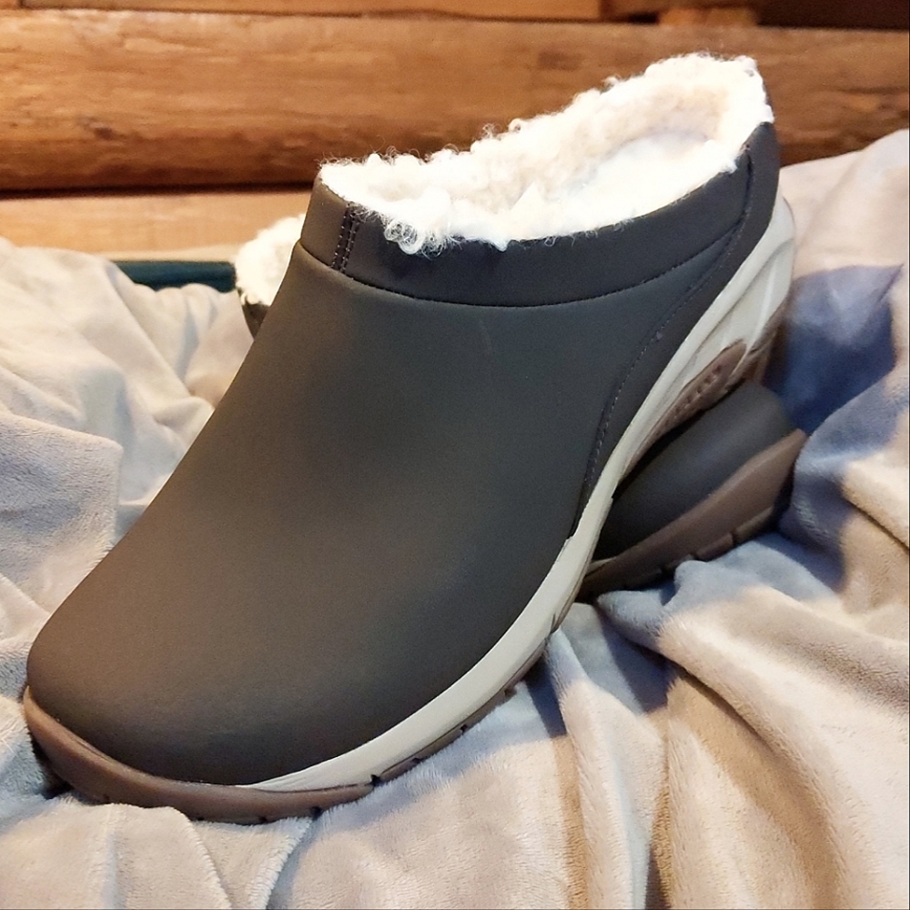 MERRELL ENCORE ICE / Wool lined Clogs